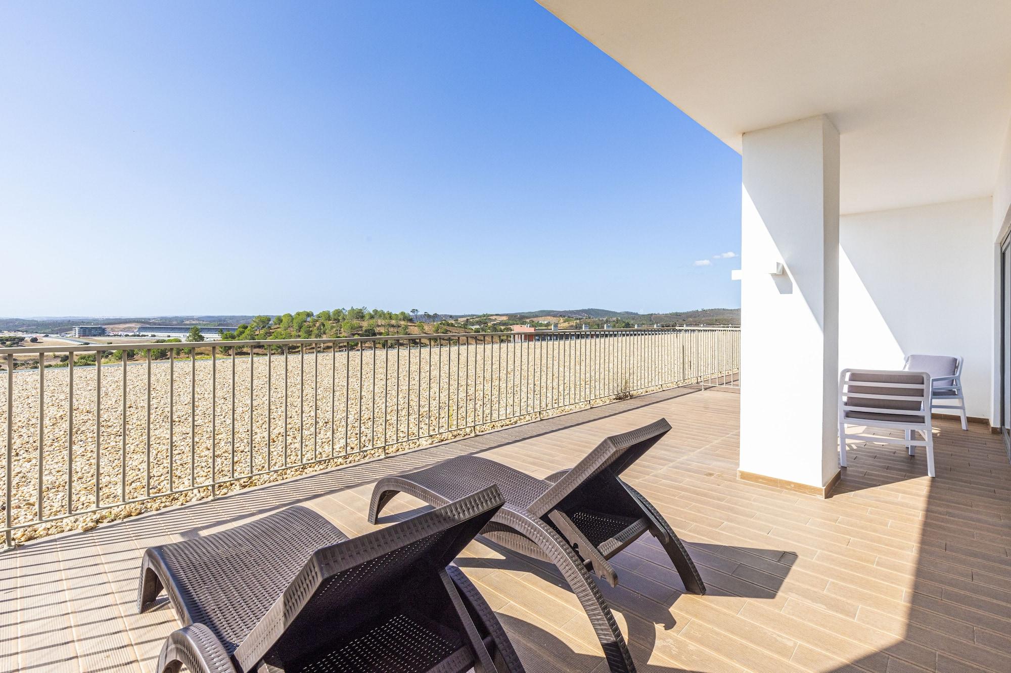 Algarve Race Resort - Hotel Montes de Cima Luaran gambar