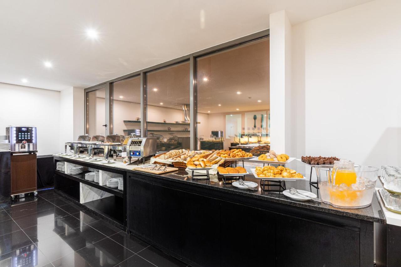 Algarve Race Resort - Hotel Montes de Cima Luaran gambar