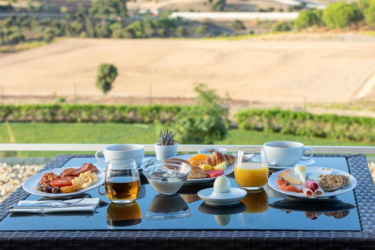 Algarve Race Resort - Hotel Montes de Cima Luaran gambar